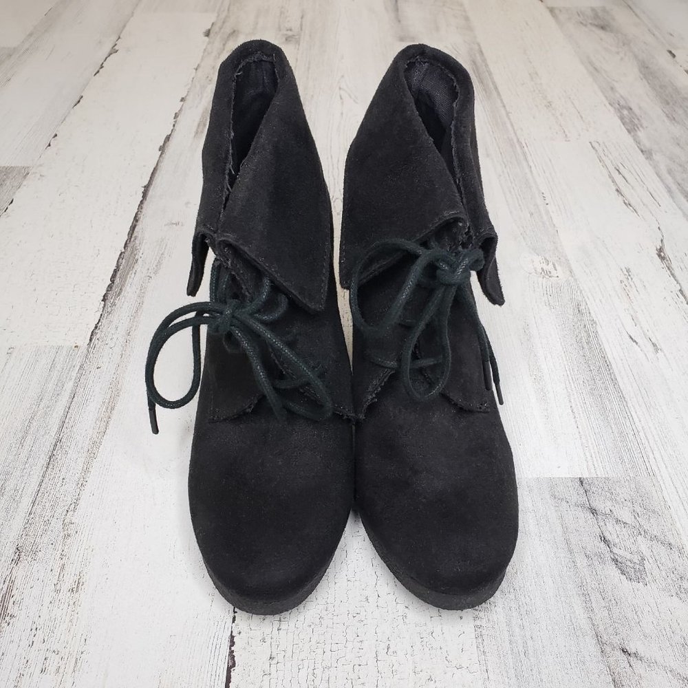 *LIKE NEW!* Mossimo Black Wedge Booties